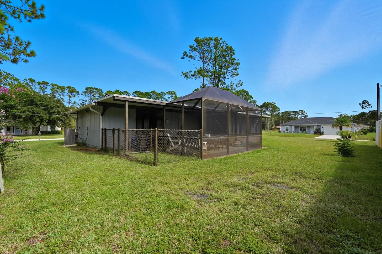 PINE GROVE - Residential