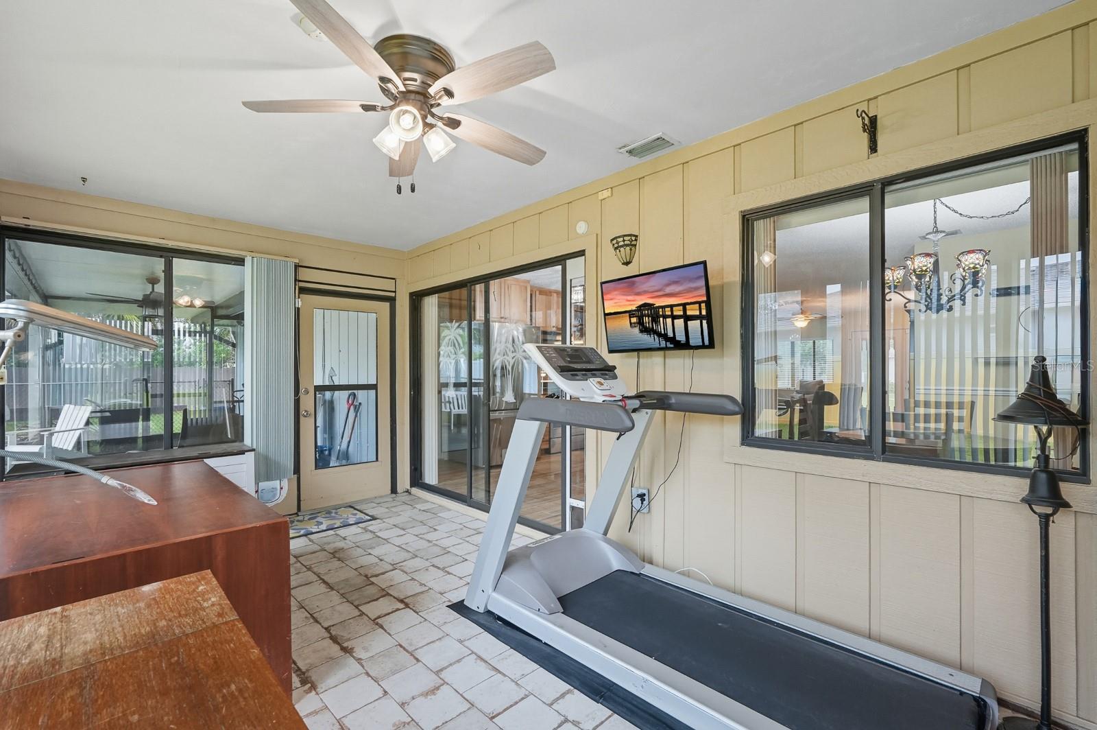 PINE GROVE - Residential