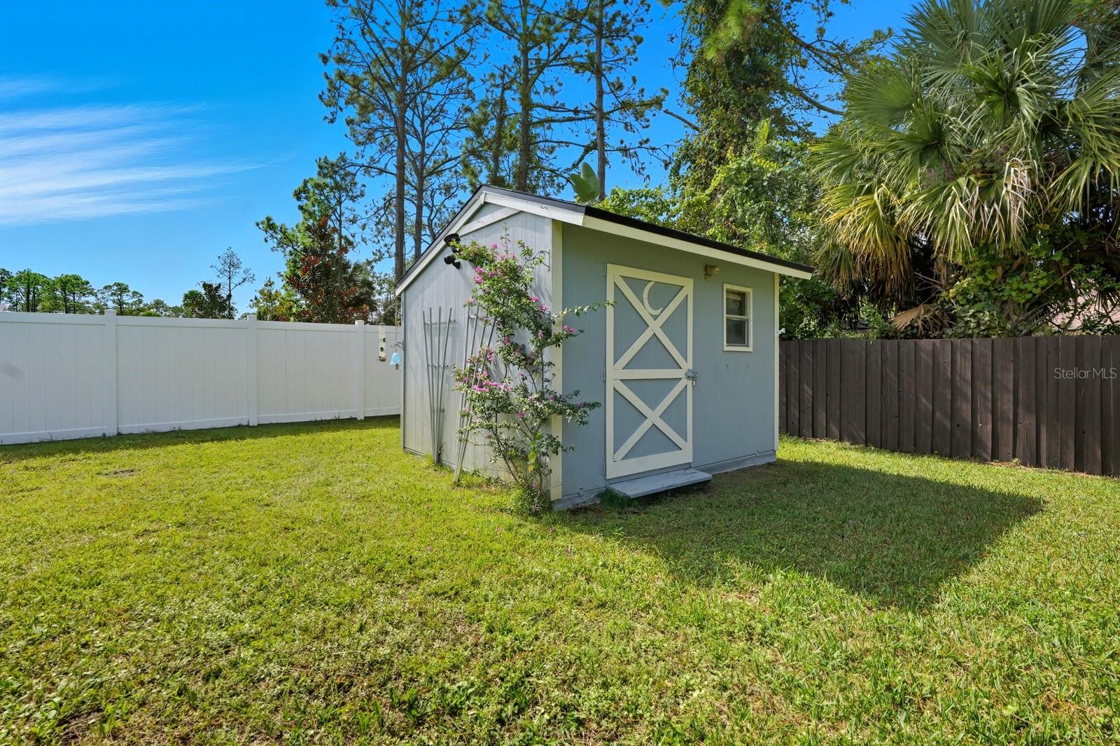 PINE GROVE - Residential