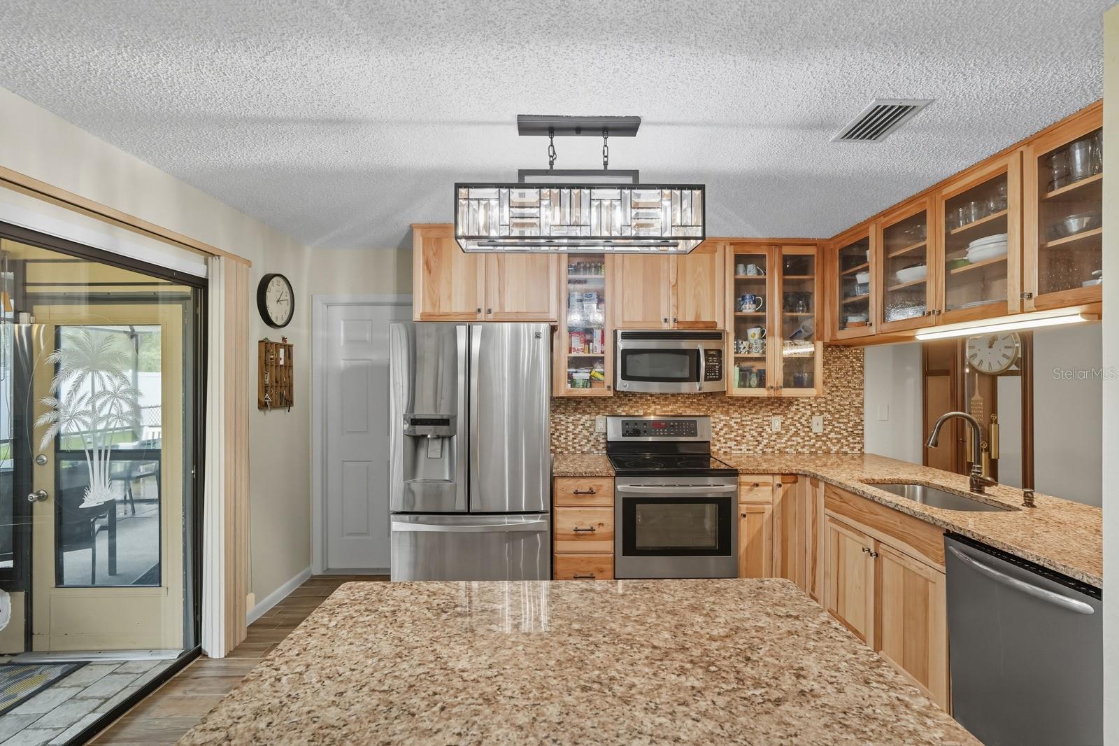 PINE GROVE - Residential