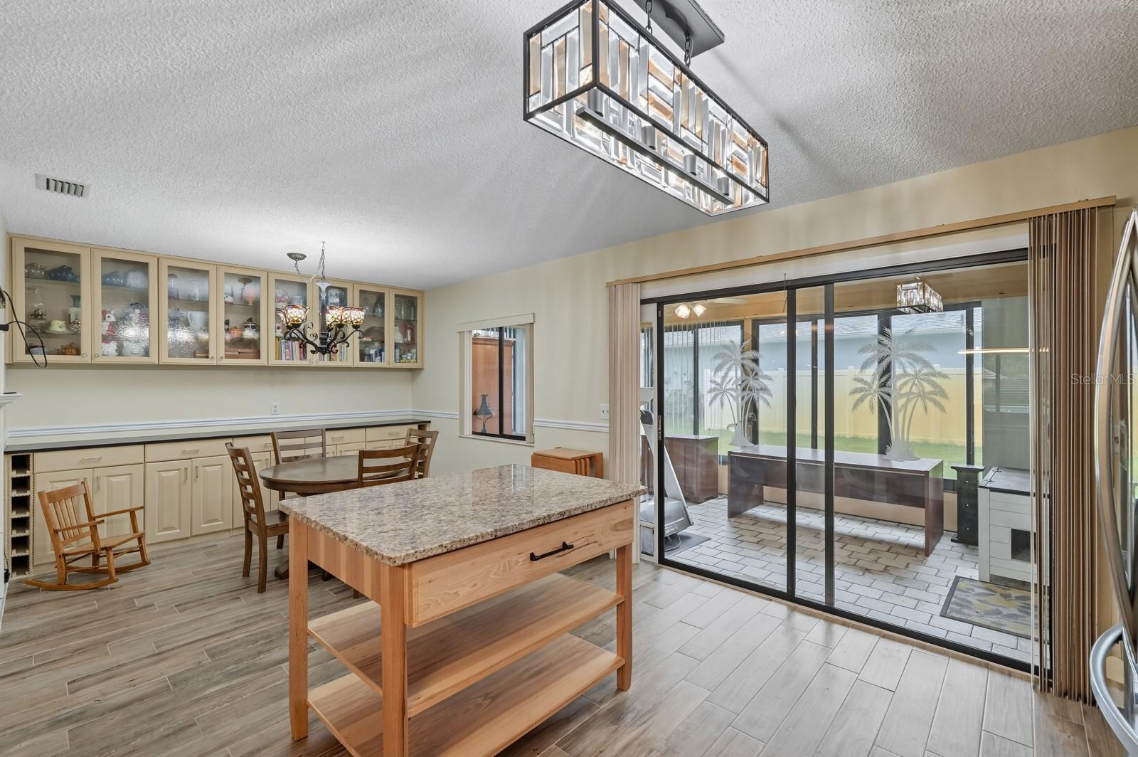 PINE GROVE - Residential