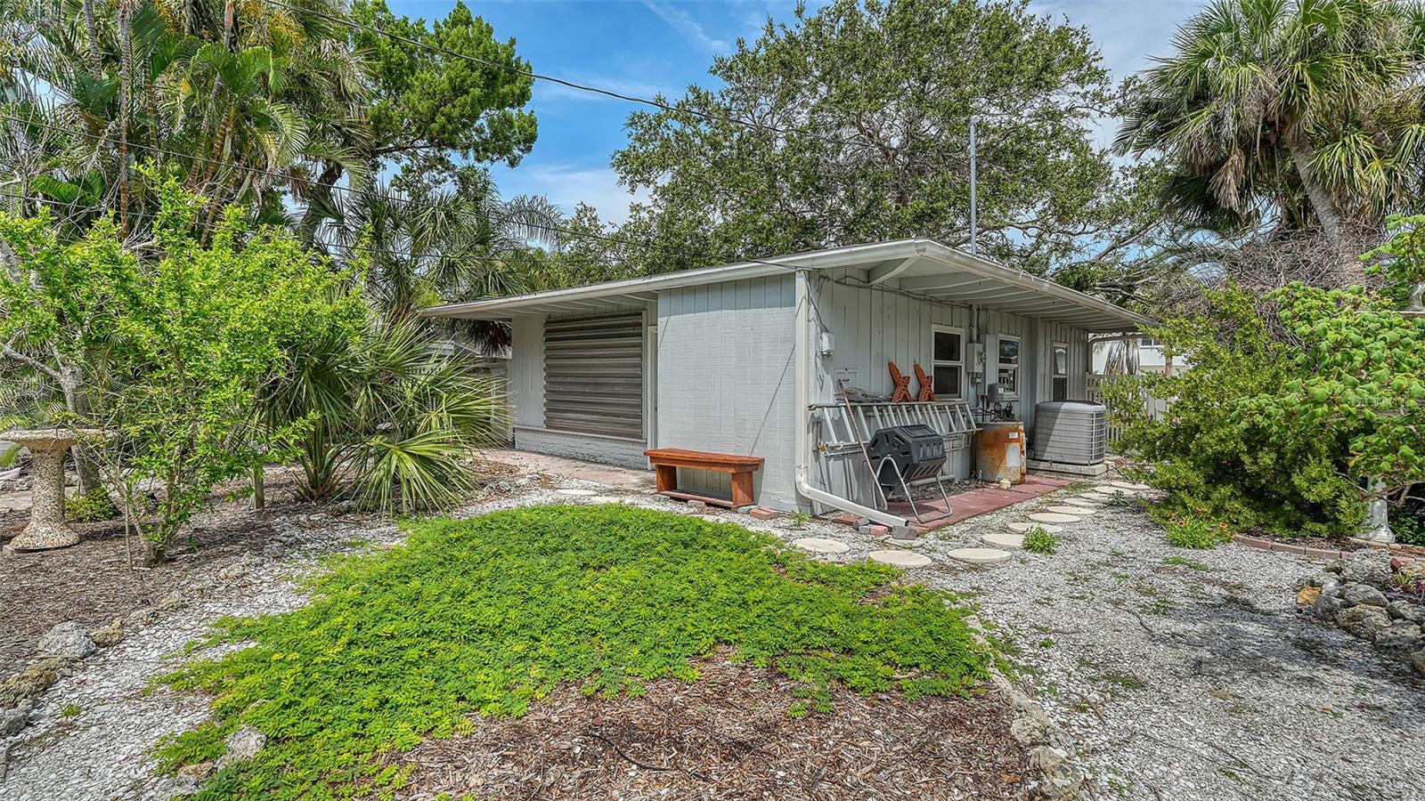 SARASOTA BEACH - Land