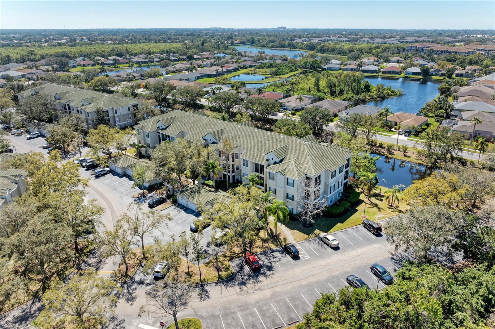 SERENADE ON PALMER RANCH - Residential