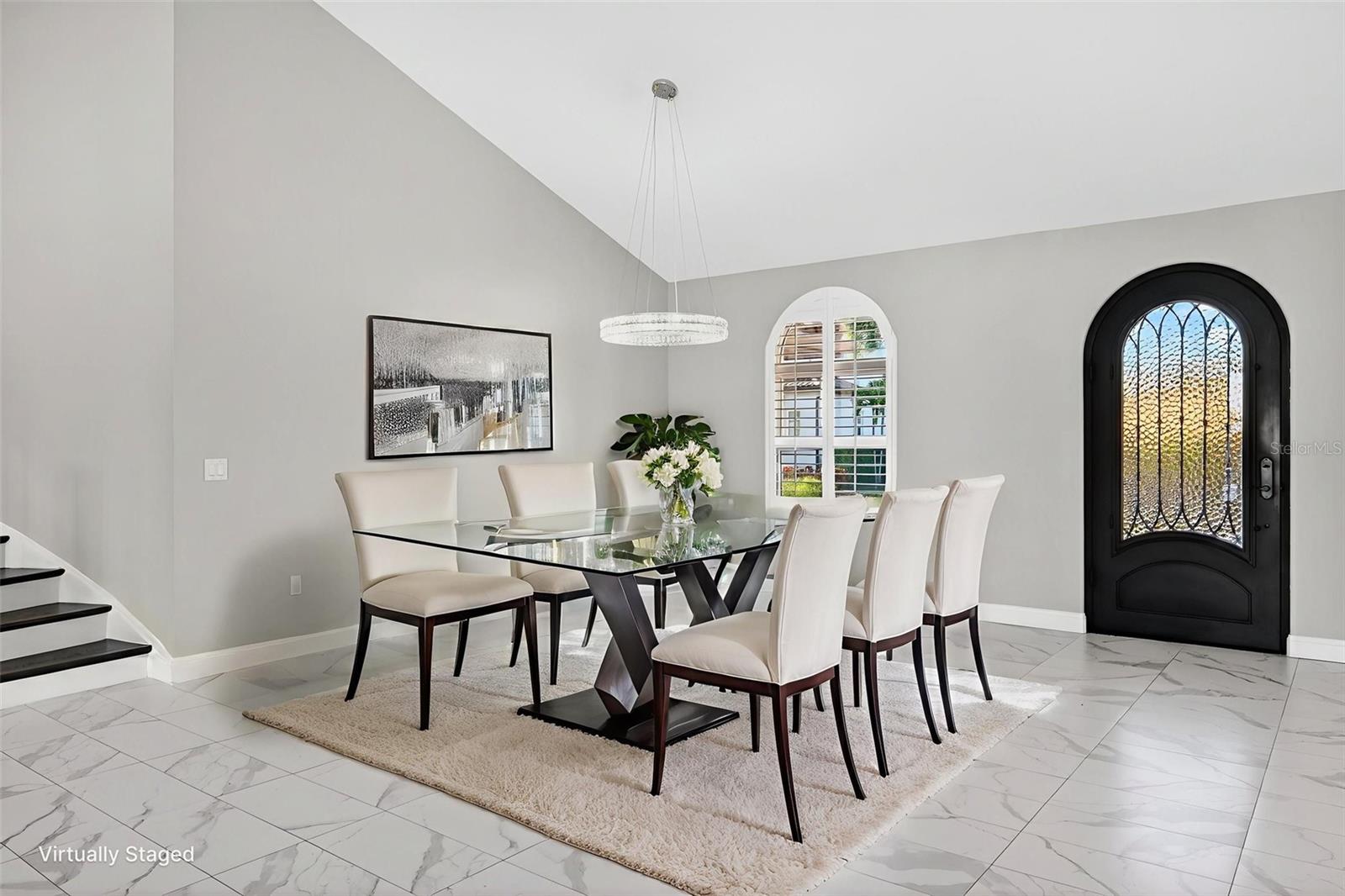 COUNTRY CLUB SHORES - Residential