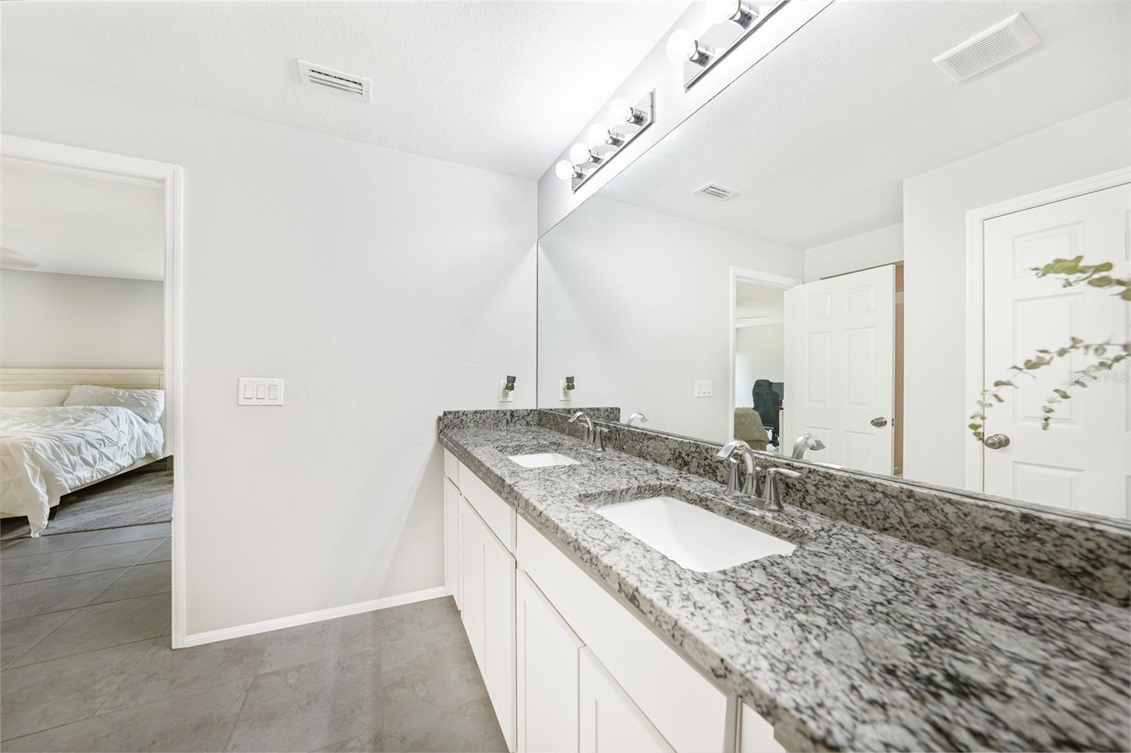 PUNTA GORDA ISLES SEC 16 - Residential