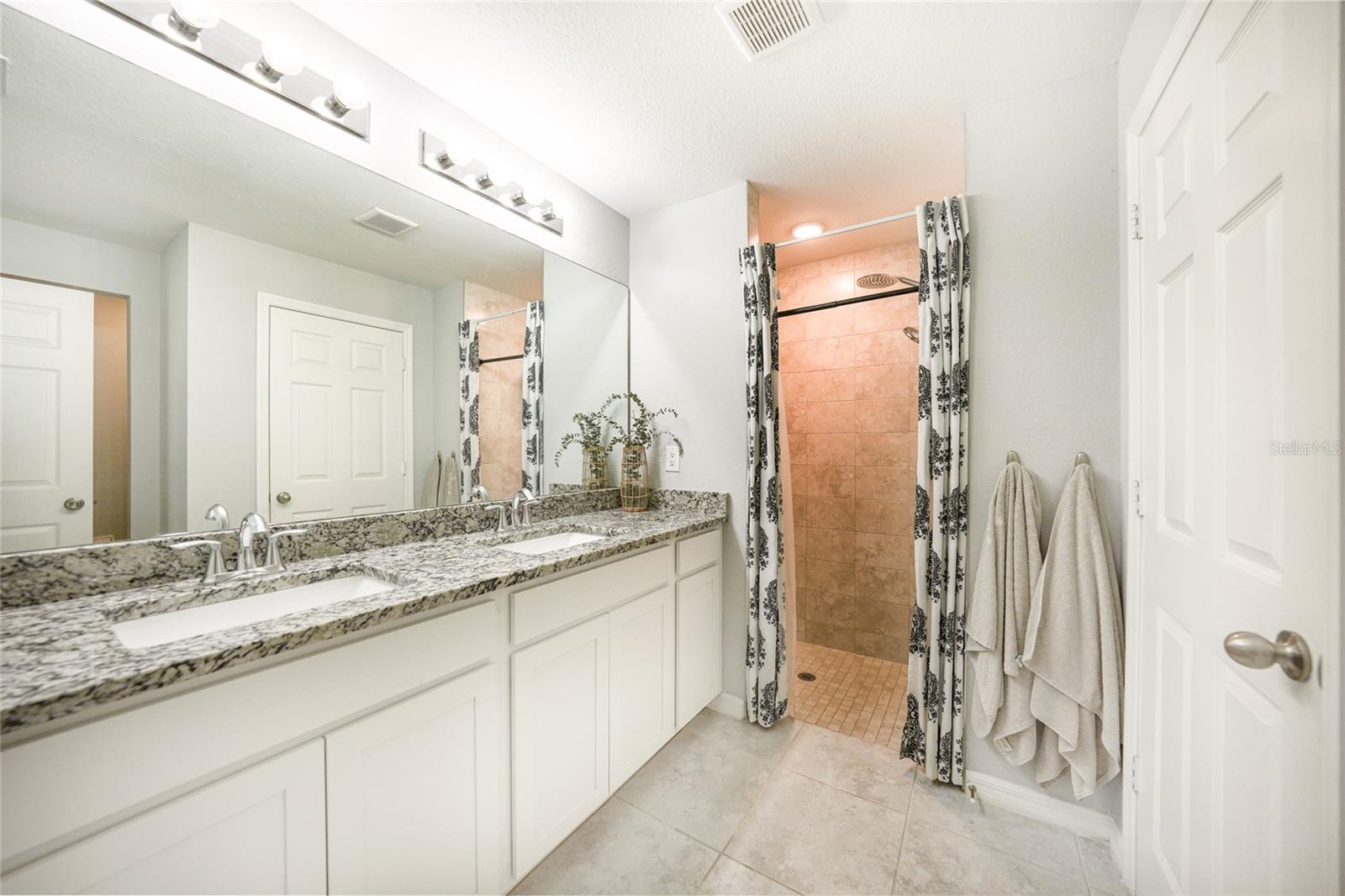 PUNTA GORDA ISLES SEC 16 - Residential