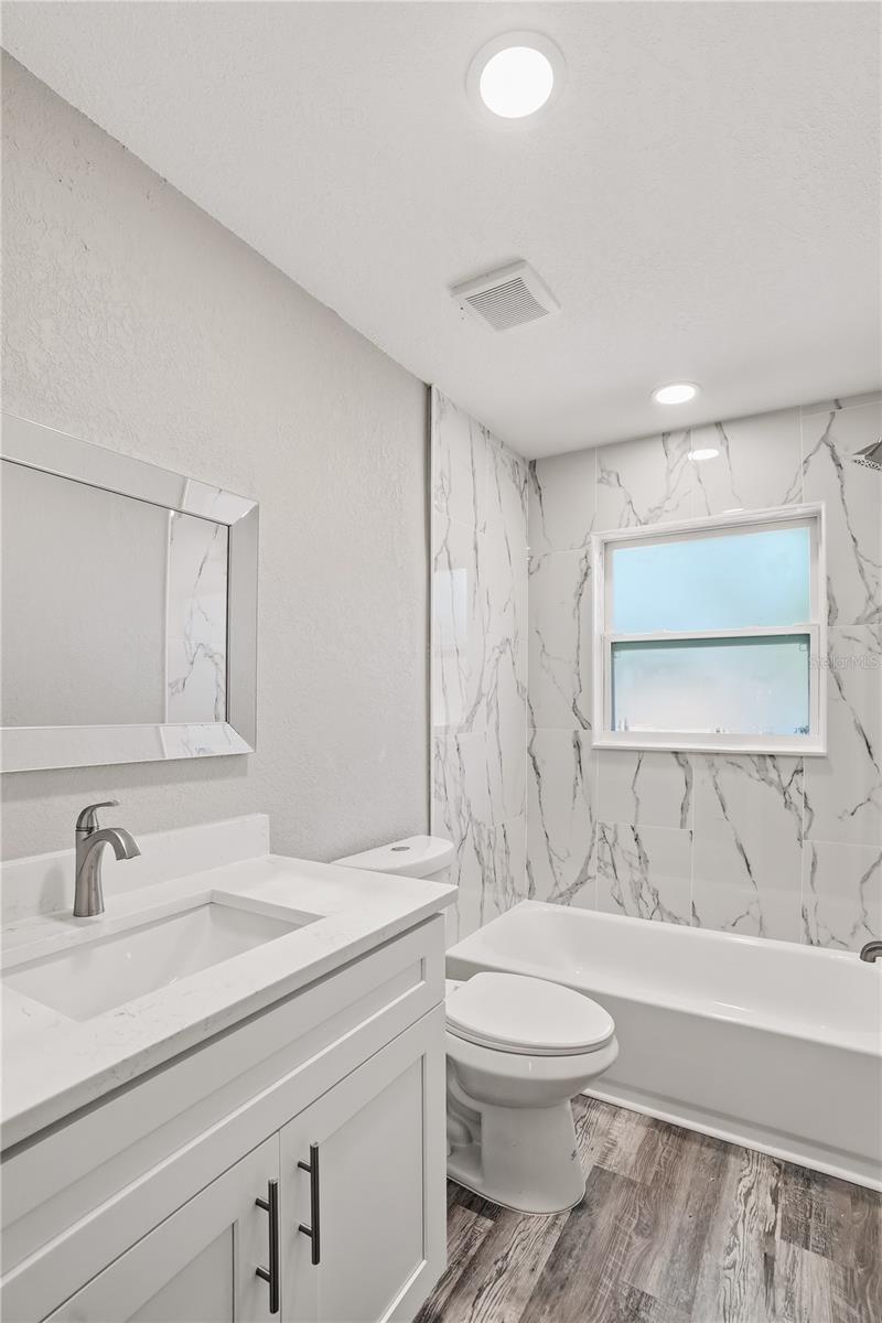 RIDGEWOOD GROVES - Residential