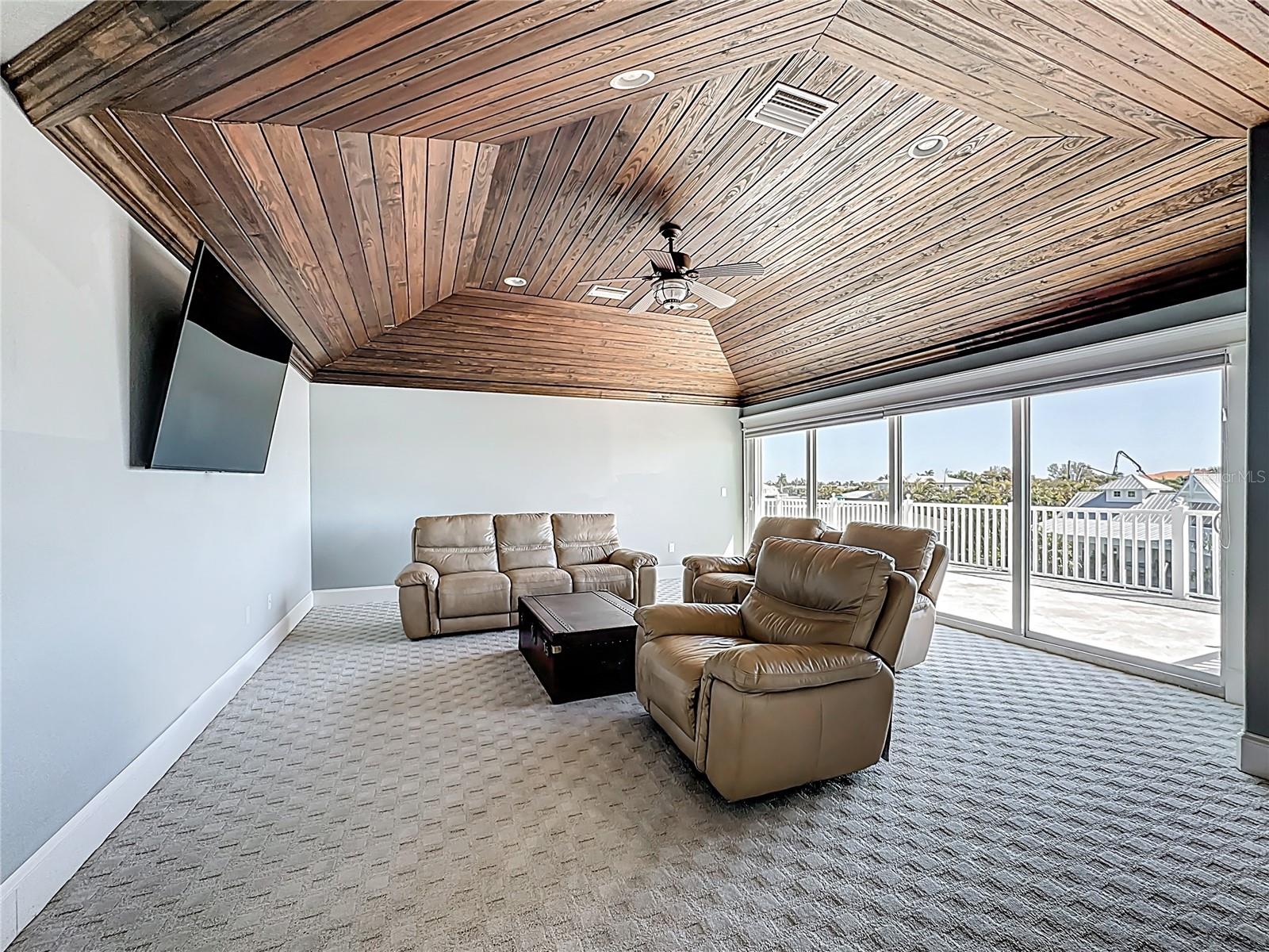 HOLMES BEACH 31ST UNIT AMD - Residential