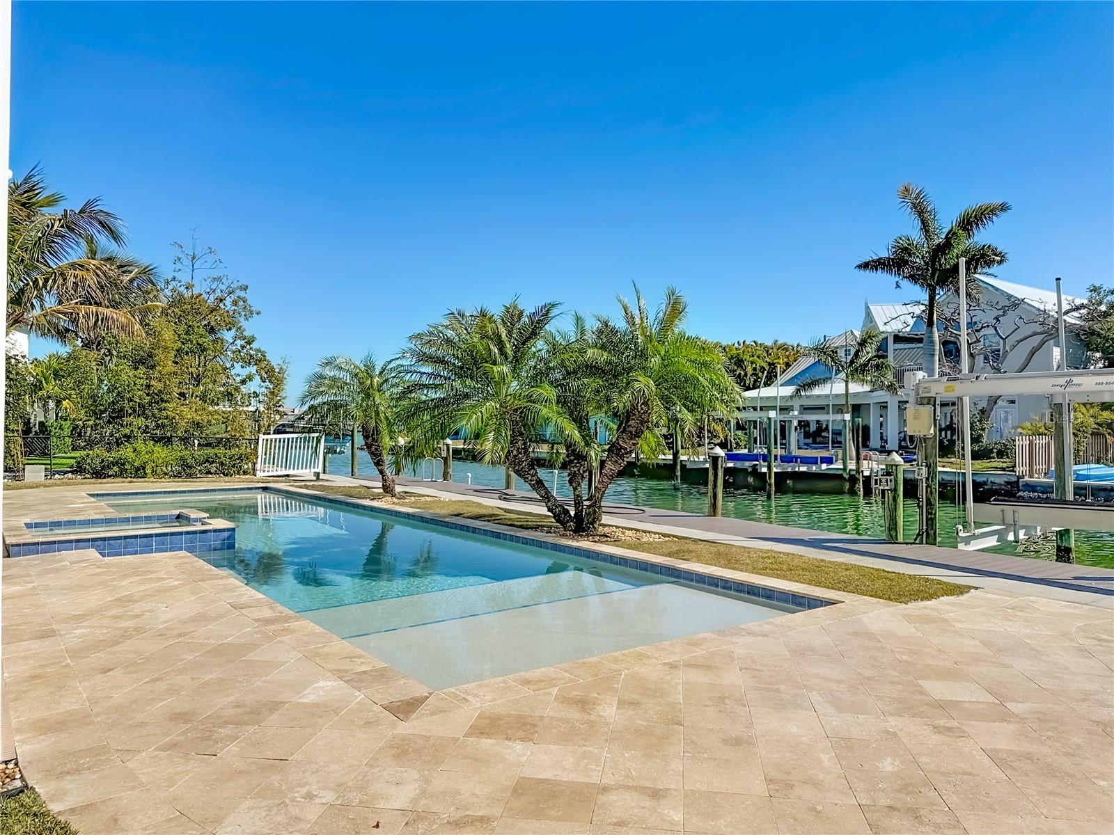 HOLMES BEACH 31ST UNIT AMD - Residential