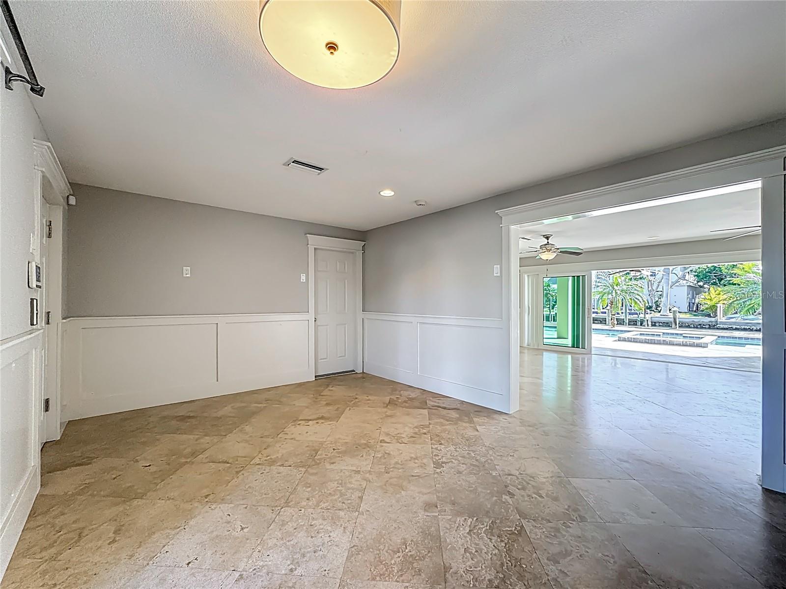 HOLMES BEACH 31ST UNIT AMD - Residential