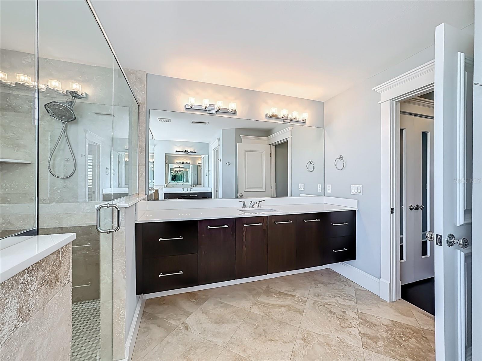 HOLMES BEACH 31ST UNIT AMD - Residential