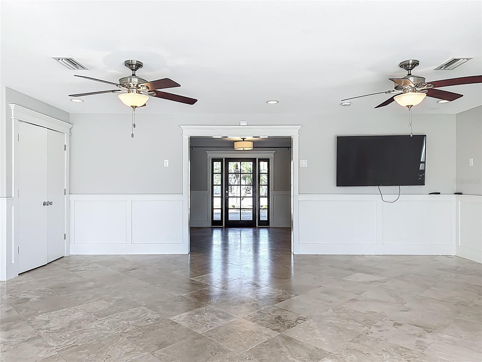 HOLMES BEACH 31ST UNIT AMD - Residential