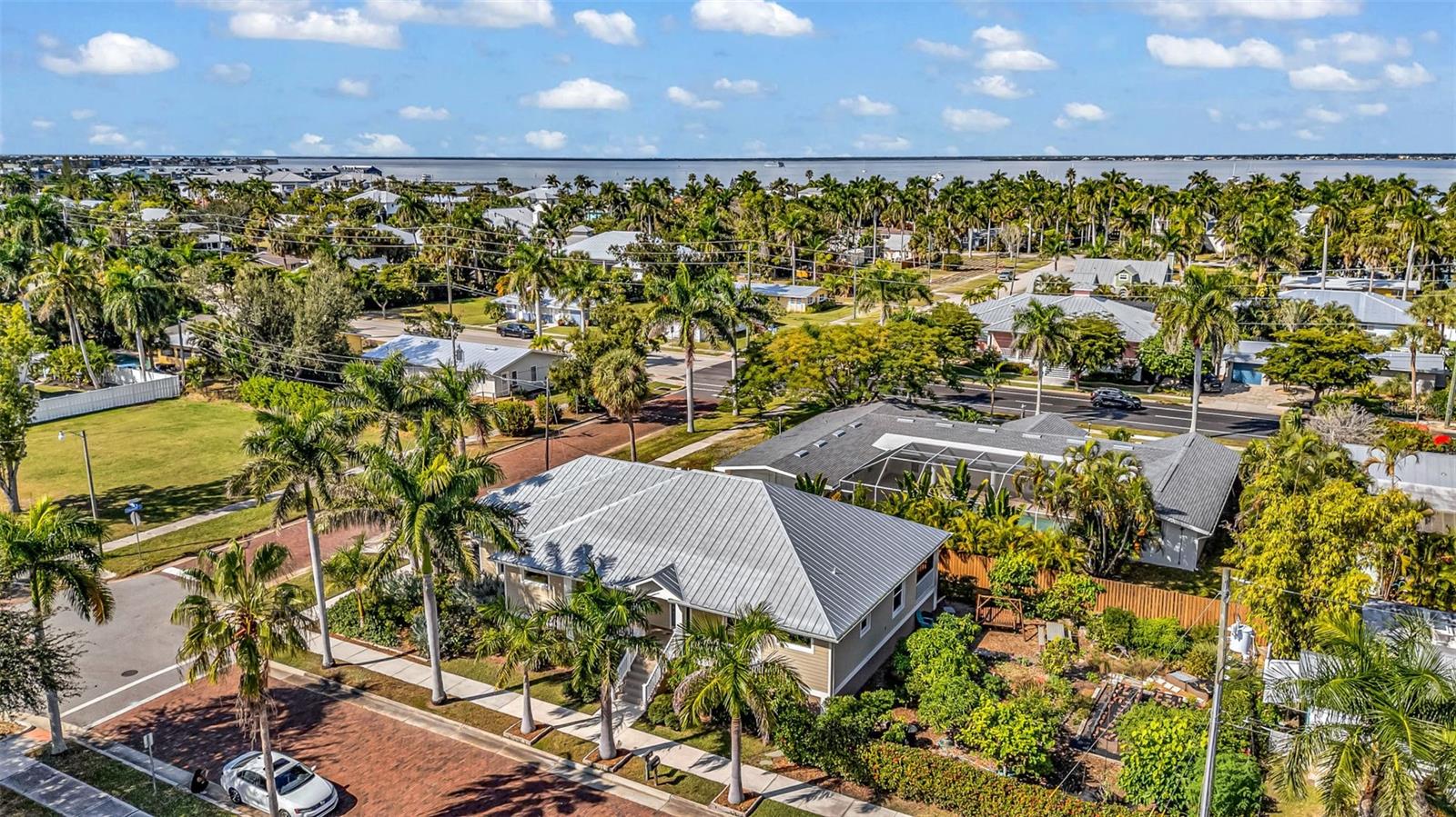 PUNTA GORDA - Residential