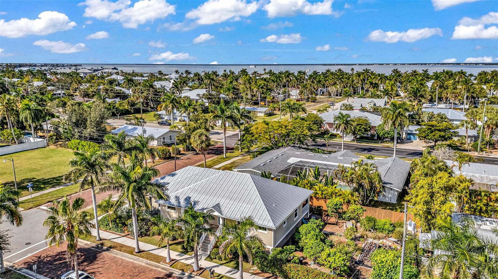 PUNTA GORDA - Residential