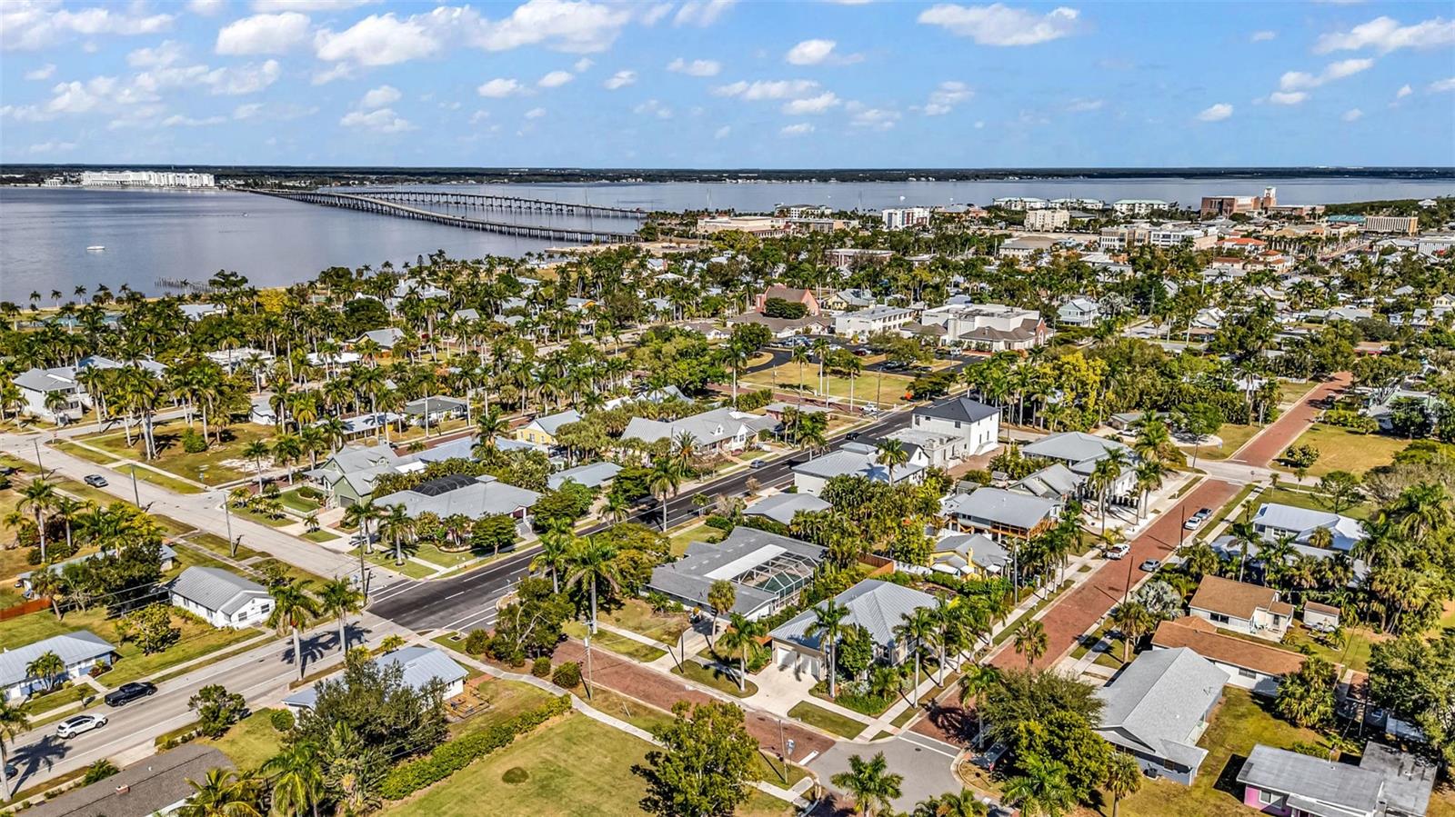 PUNTA GORDA - Residential