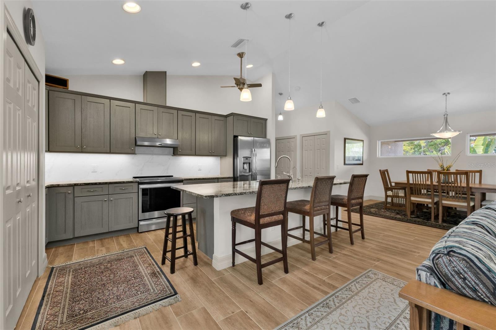 PUNTA GORDA - Residential