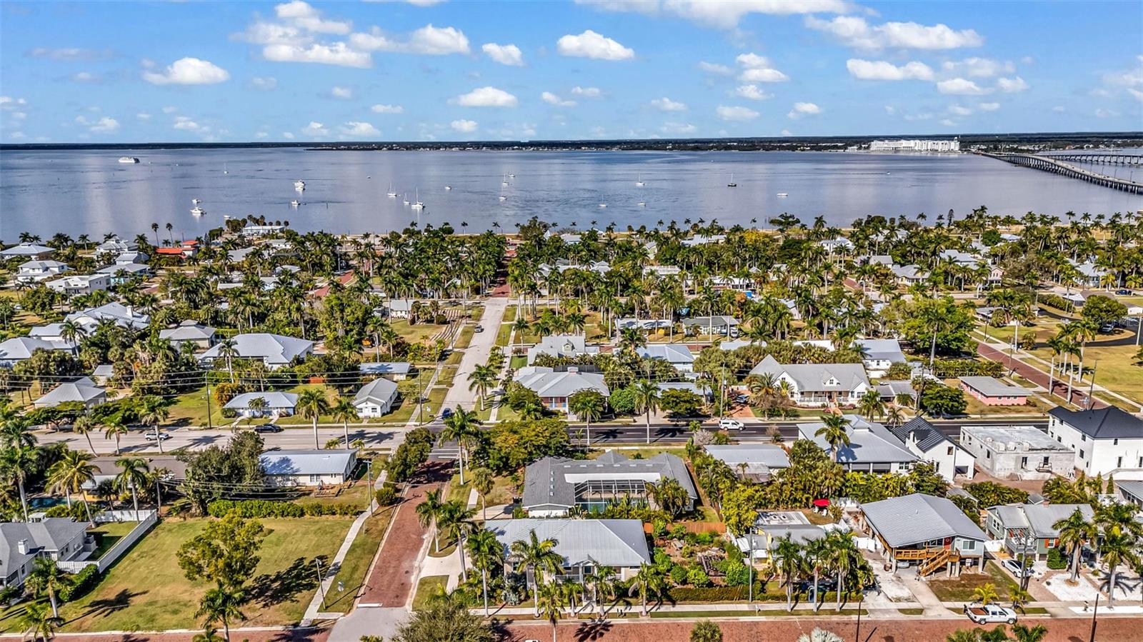 PUNTA GORDA - Residential