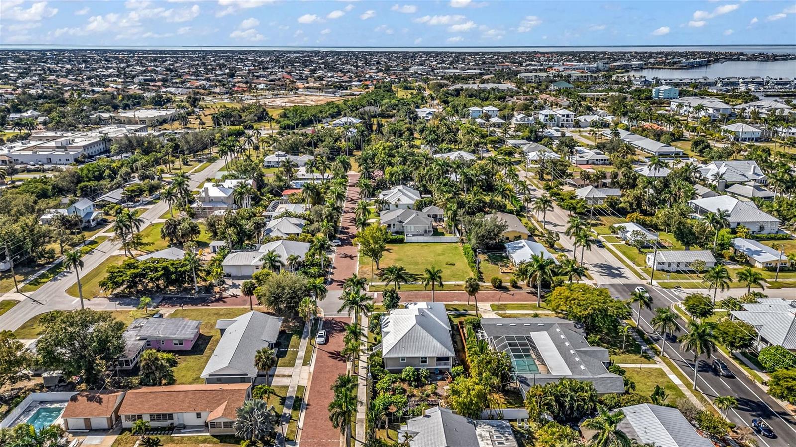 PUNTA GORDA - Residential