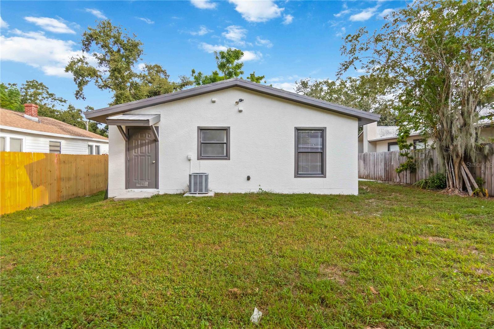 HILLCREST 3RD ADD TO - Residential