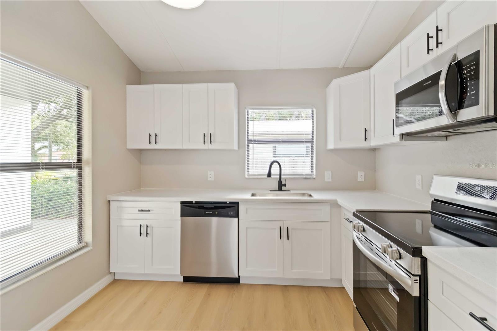 HILLCREST 3RD ADD TO - Residential