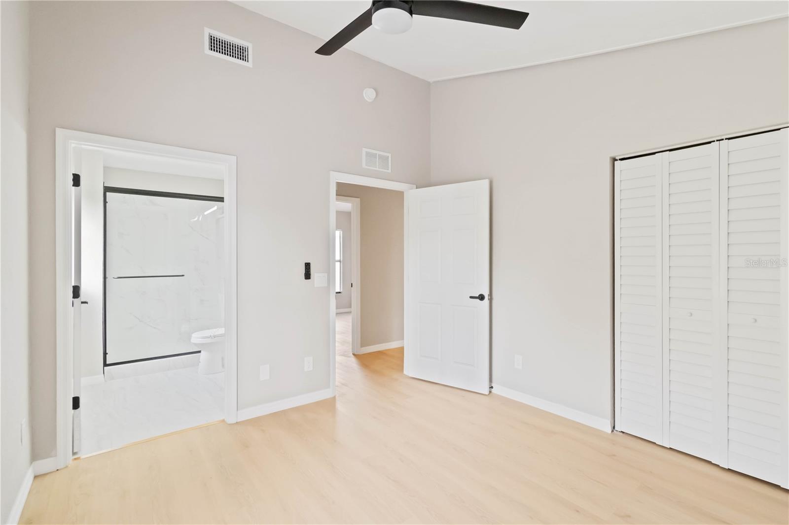 HILLCREST 3RD ADD TO - Residential