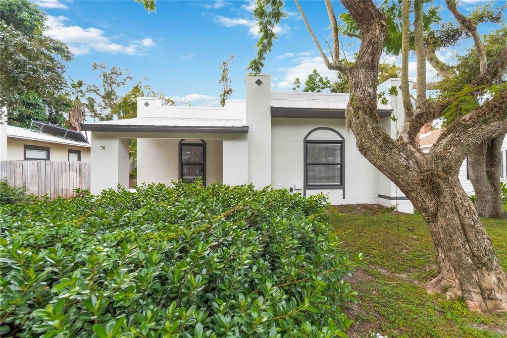 Photo of 1368 21st Street, Sarasota, FL 34234 (MLS # A4666082)