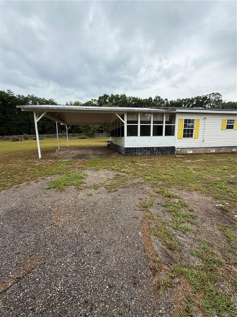 Photo of 9405 SW 92 Street, Gainesville, FL 32608 (MLS # GC532749)