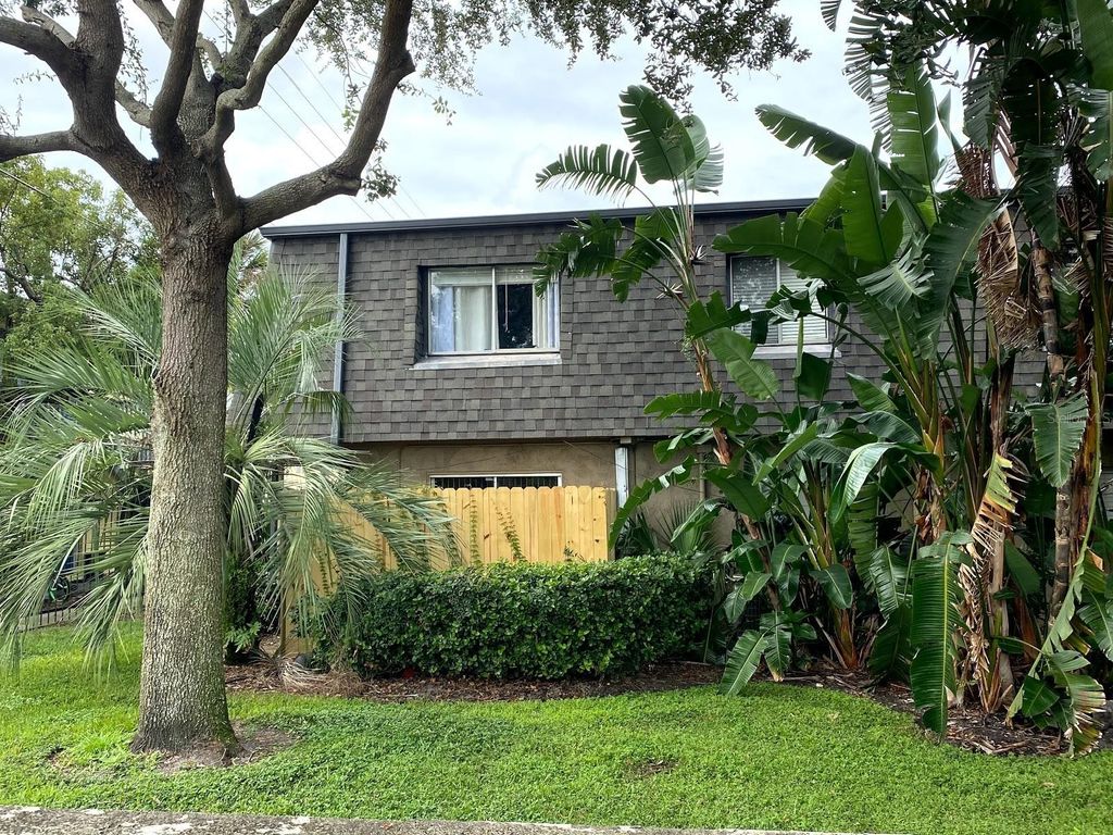 Photo of 1954 Conway Road #7, Orlando, FL 32812 (MLS # O6381995)