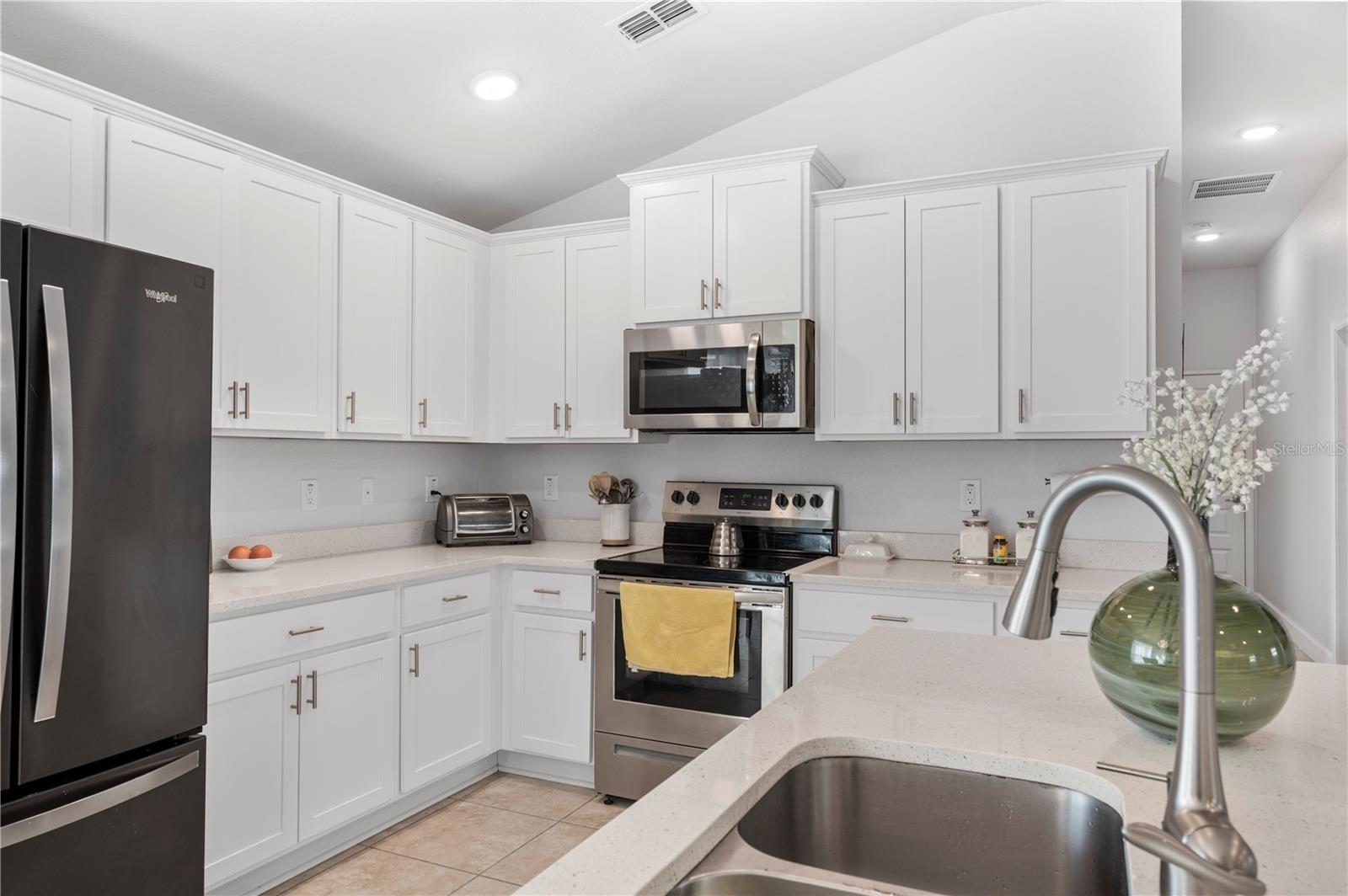 VILLAMAR PH 3 - Residential Lease