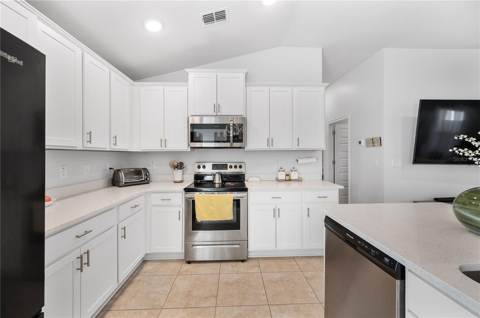 VILLAMAR PH 3 - Residential Lease