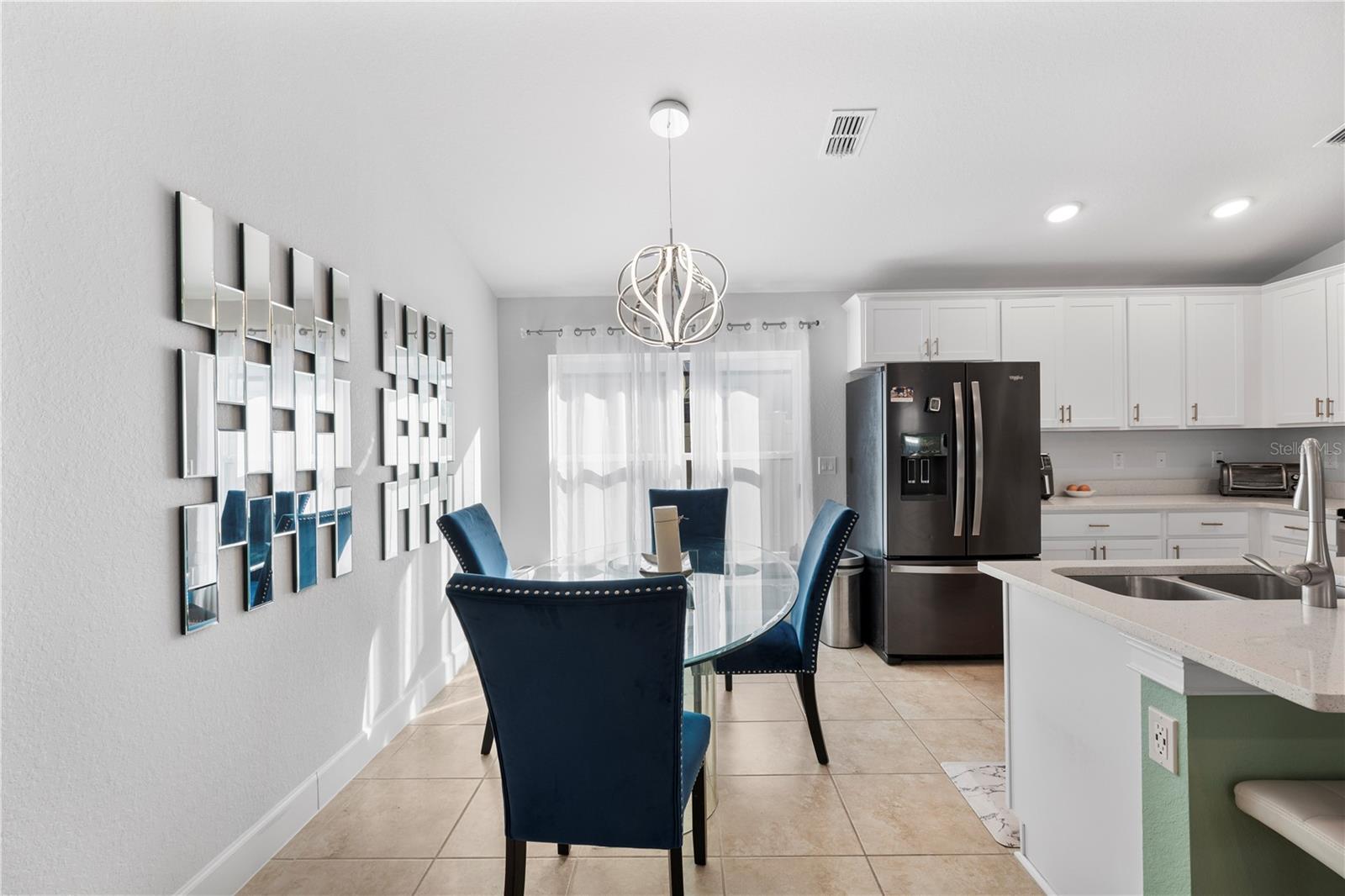 VILLAMAR PH 3 - Residential Lease