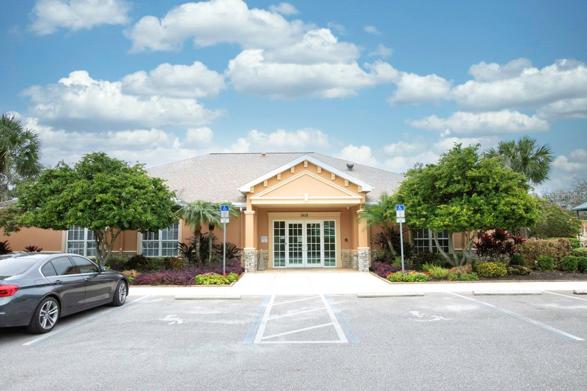 PALMA SOLA TRACE - Residential