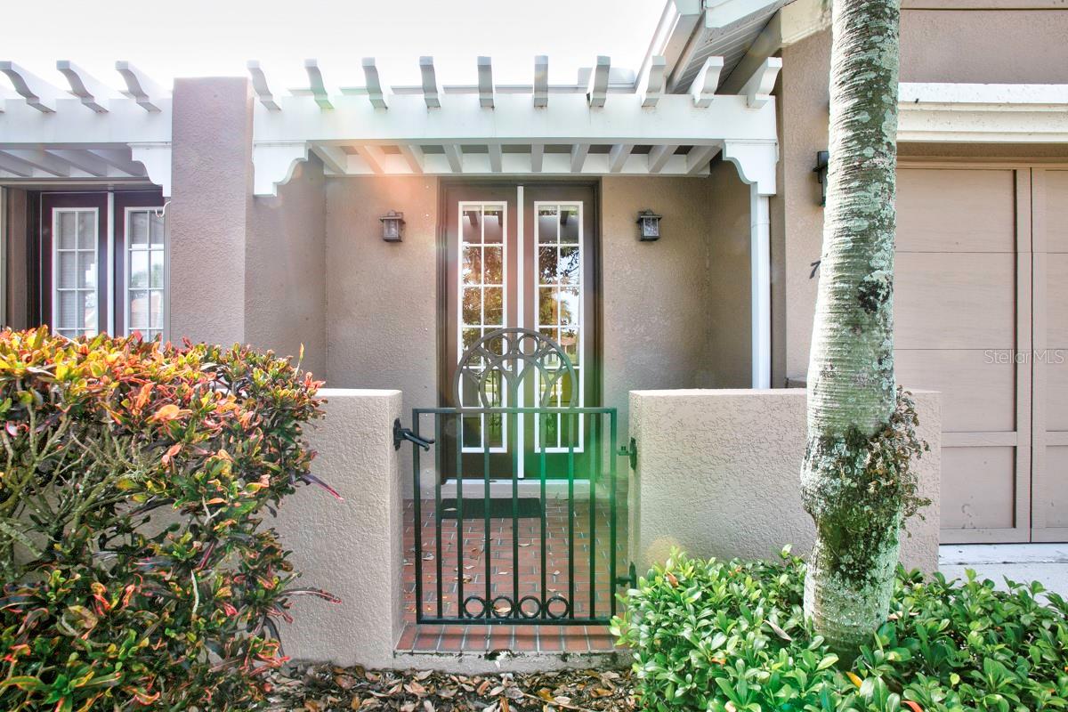 PALMA SOLA TRACE - Residential