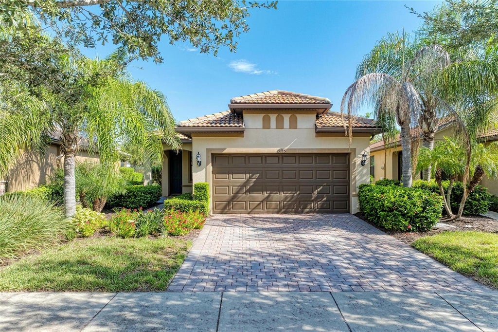 Photo of 19185 Mangieri Street, Venice, FL 34293 (MLS # N6145445)