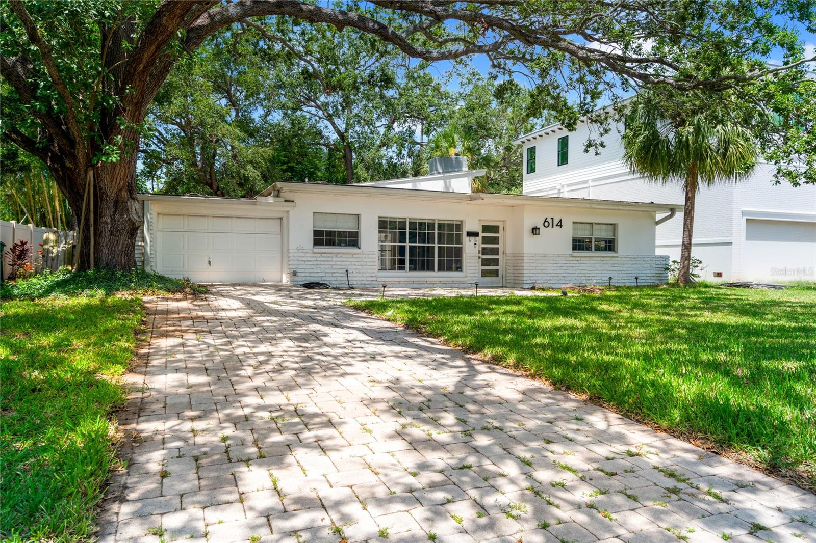 DAVIS ISLANDS - Residential