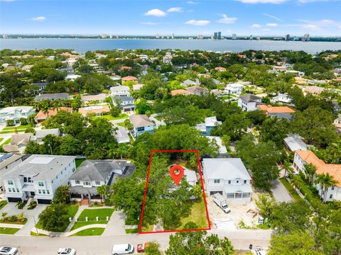 Photo of 614 Ontario Avenue, Tampa, FL 33606 (MLS # TB8502867)