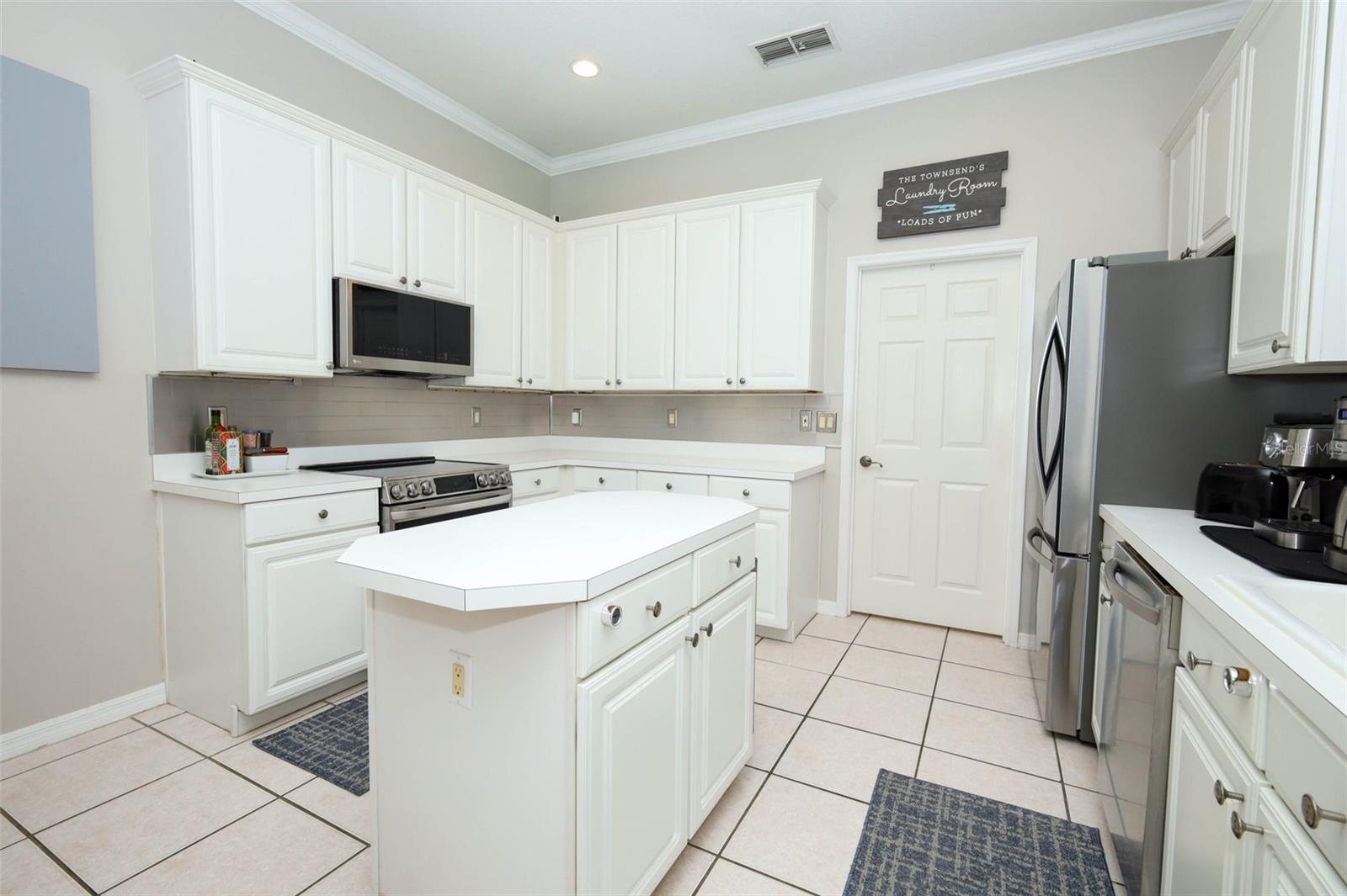 WINDING HOLLOW UNIT 2 - Residential