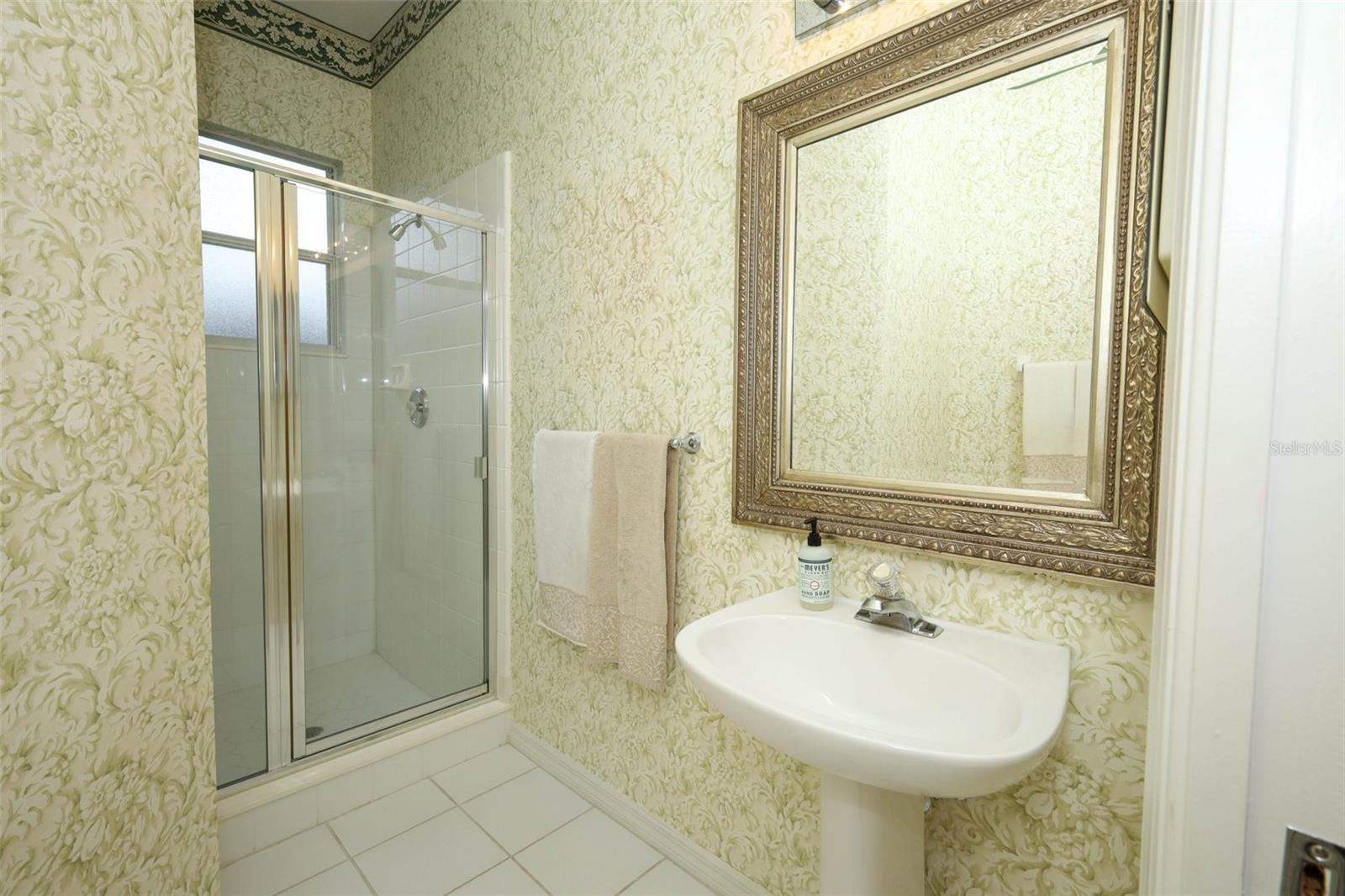 WINDING HOLLOW UNIT 2 - Residential