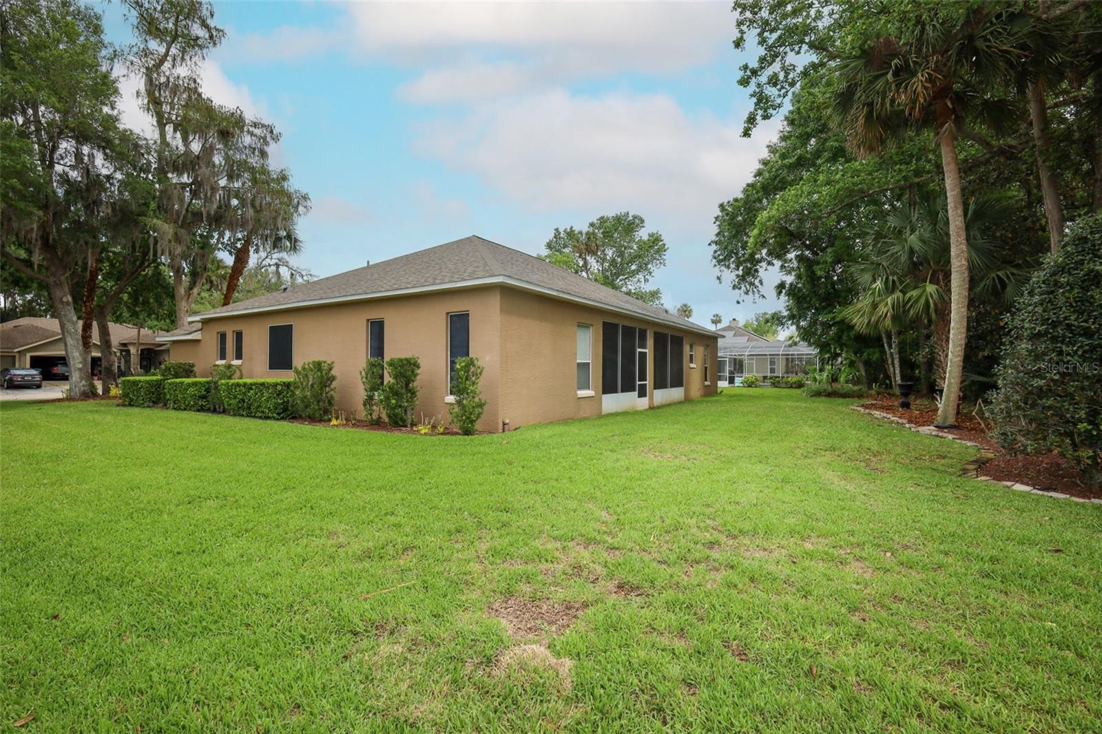 WINDING HOLLOW UNIT 2 - Residential