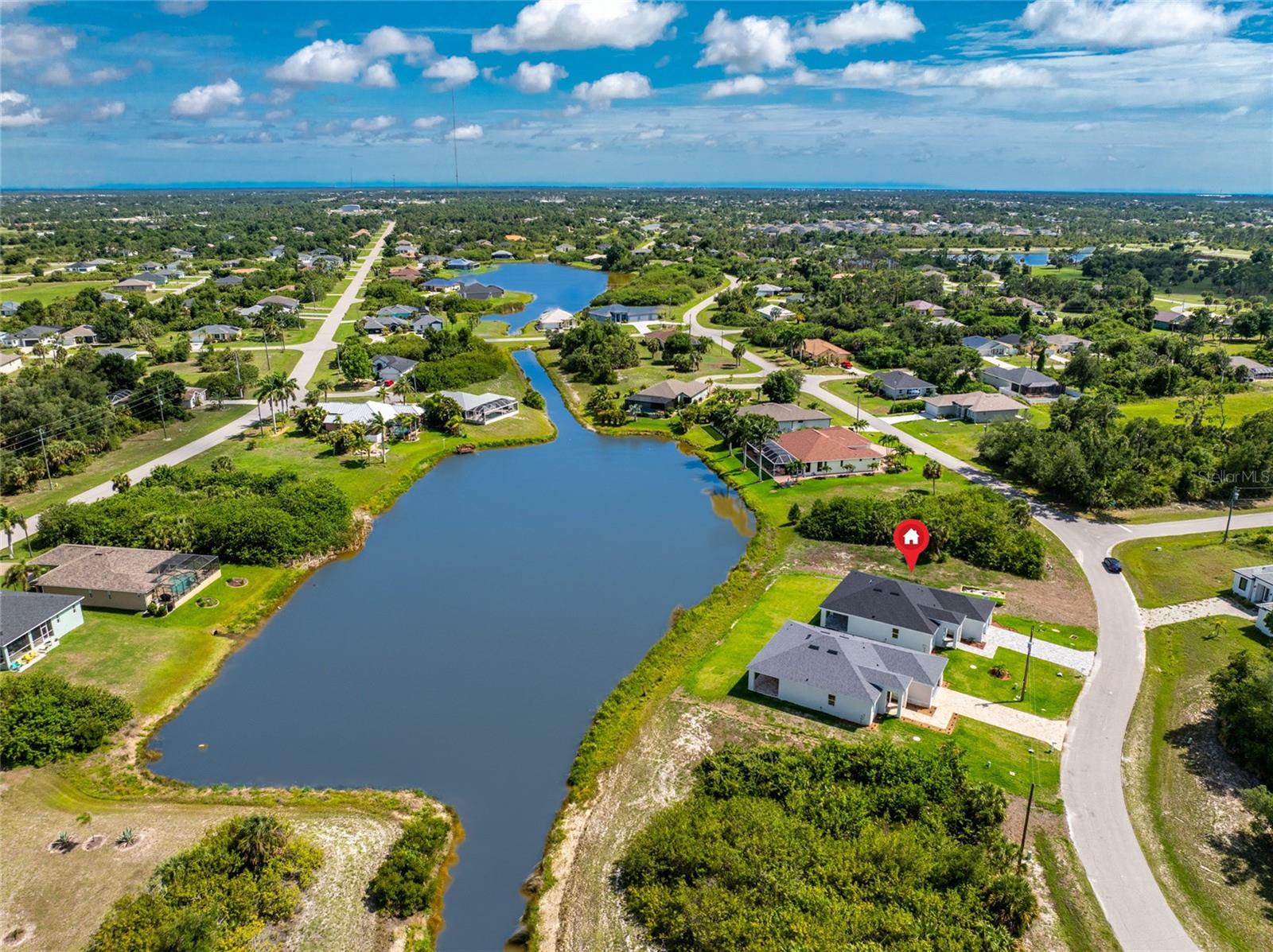 ROTONDA LAKES - Residential