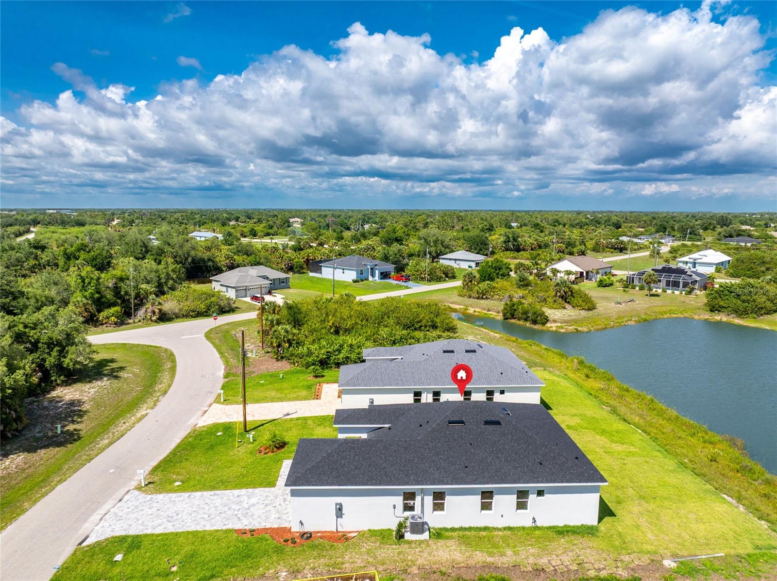 ROTONDA LAKES - Residential