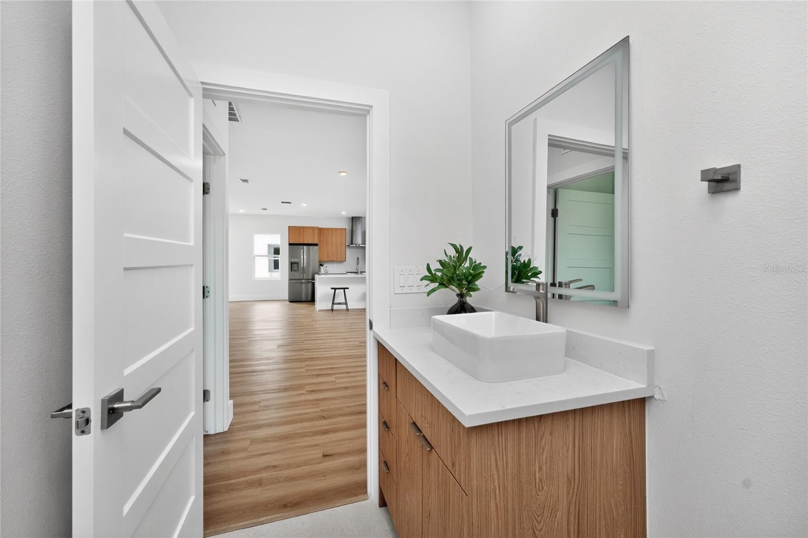ROTONDA LAKES - Residential