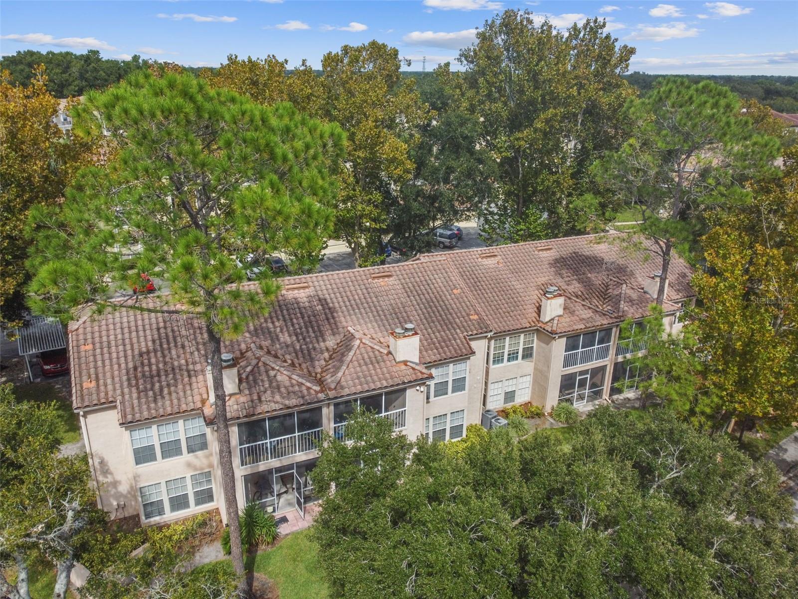 VINEYARD SOUND CONDO - Residential