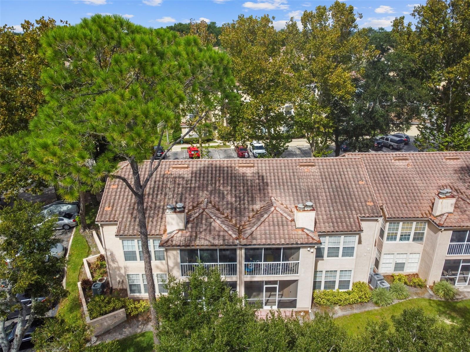 VINEYARD SOUND CONDO - Residential