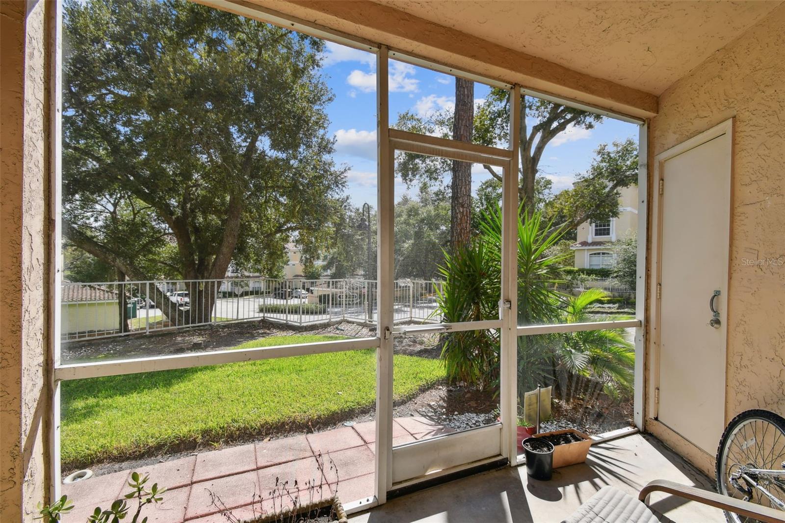 VINEYARD SOUND CONDO - Residential