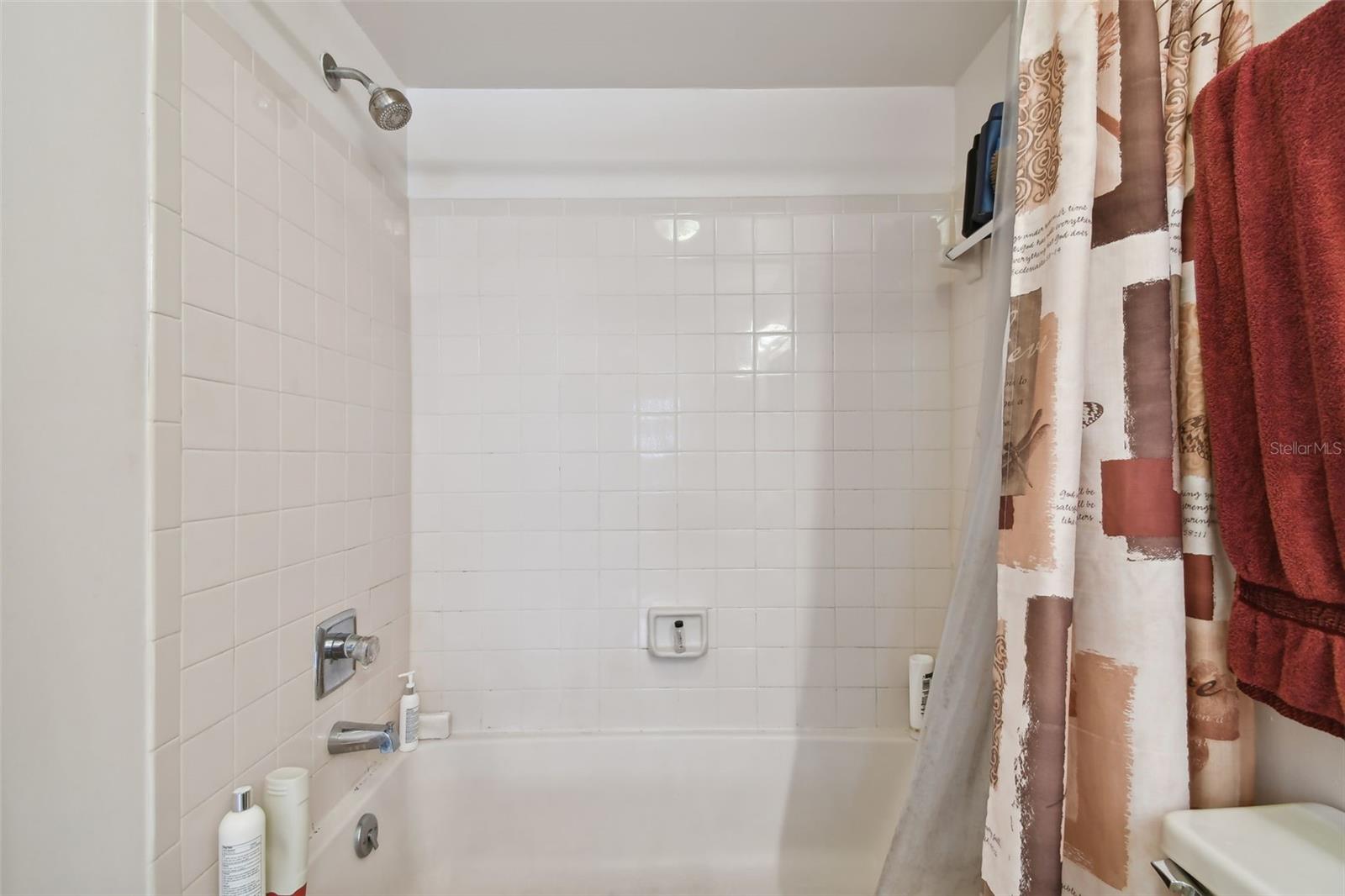 VINEYARD SOUND CONDO - Residential