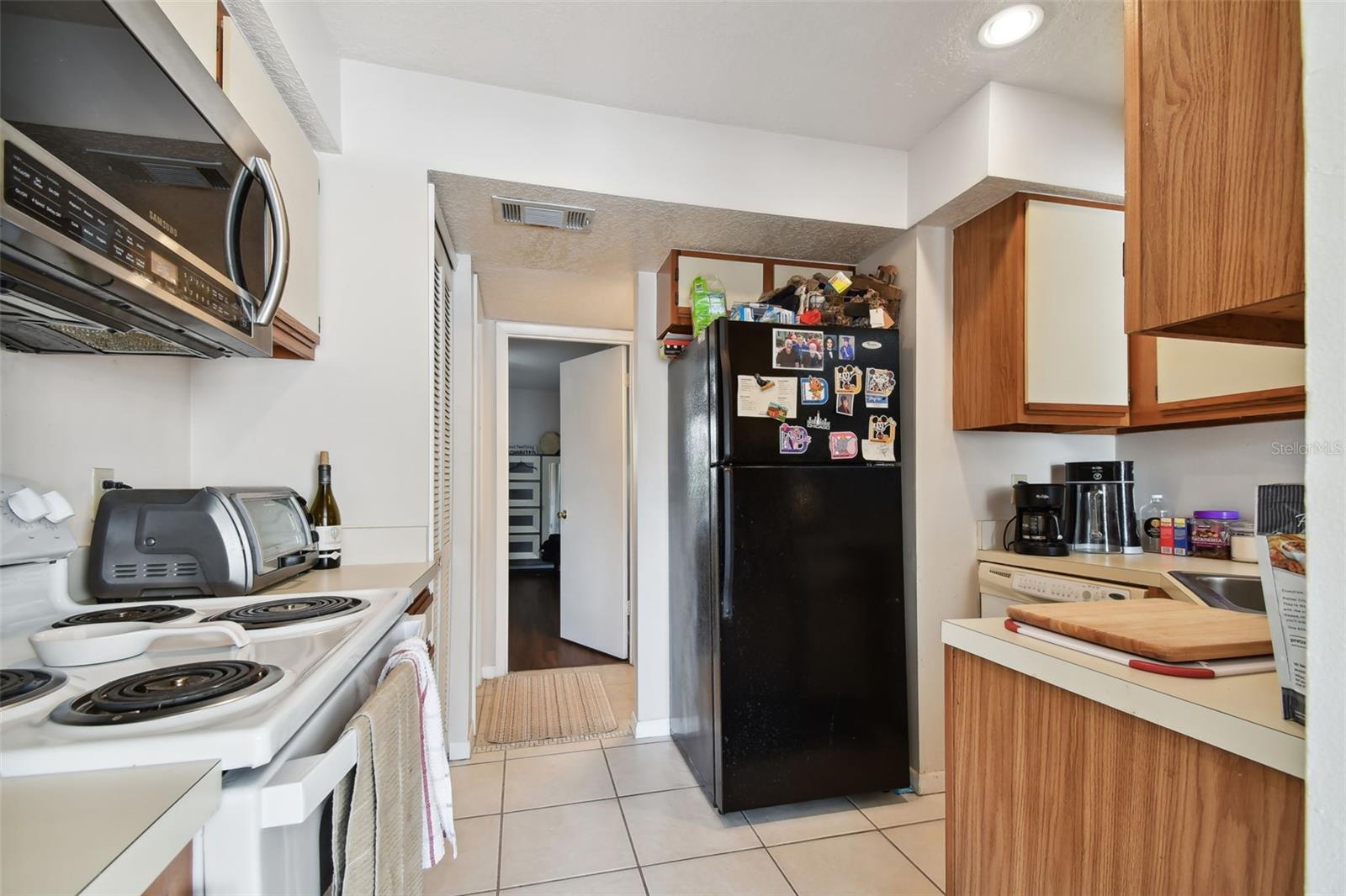 VINEYARD SOUND CONDO - Residential