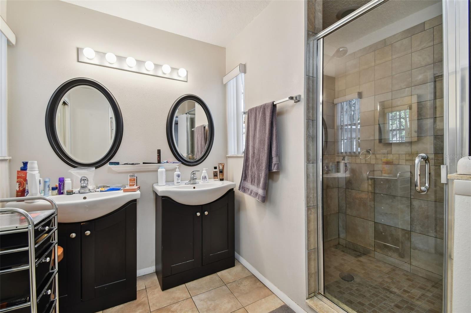 VINEYARD SOUND CONDO - Residential