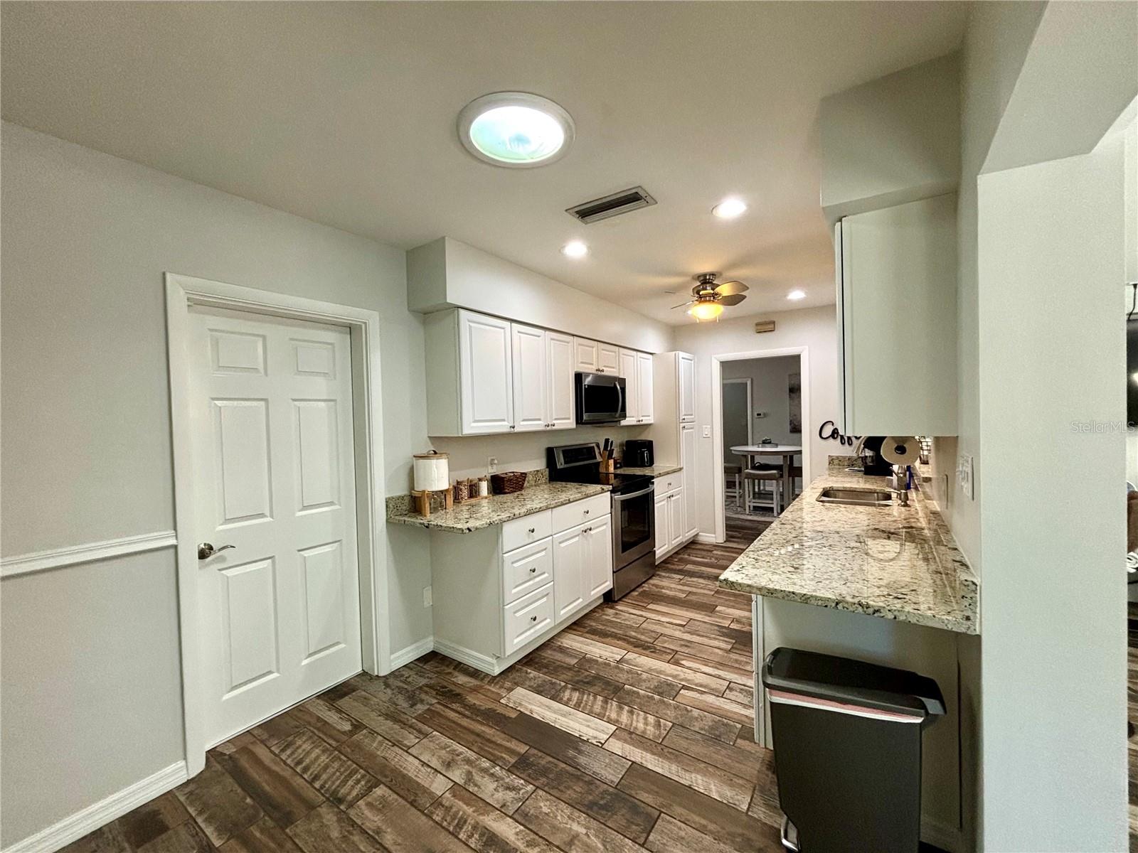 REVISED OF TERRACEDALE - Residential Lease