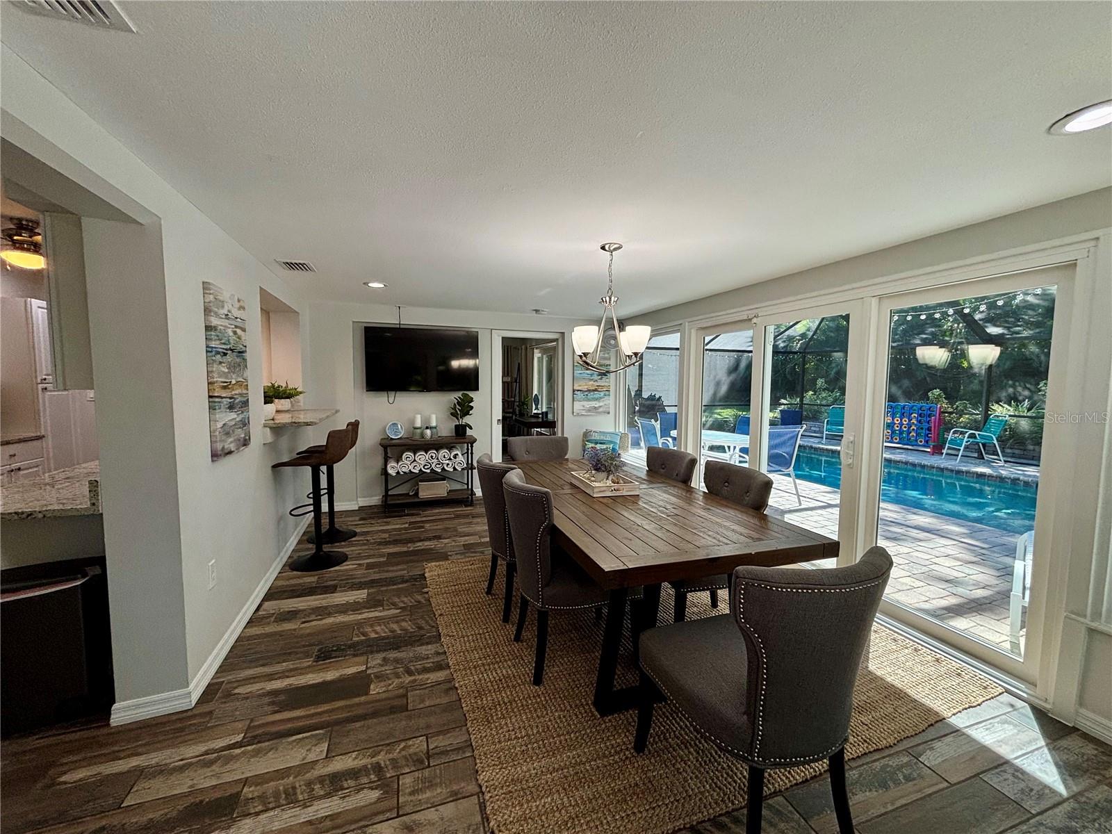 REVISED OF TERRACEDALE - Residential Lease